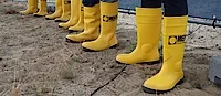 Menzel yellow rubber boots Menzel yellow rubber boots