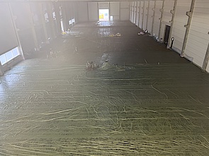 Another glance on the floor plate being made