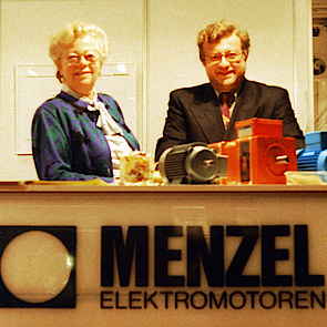 Kurt Menzel Jr. with his mother Gisela Menzel at first trade show 1992