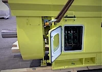 Slip ring motor with inspection window to slip ring compartment Slip ring motor with inspection window to slip ring compartment