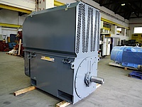 Drive-end of a 1400 kW low-voltage squirrel-cage motor  Drive-end of a 1400 kW low-voltage squirrel-cage motor