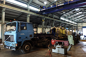 11,000 V squirrel cage motor arriving at Malaysian power plant