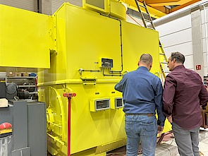 Customer witnessing final motor test in MENZEL's test facility in Berlin, Germany Customer witnessing final motor test in MENZEL's test facility in Berlin, Germany