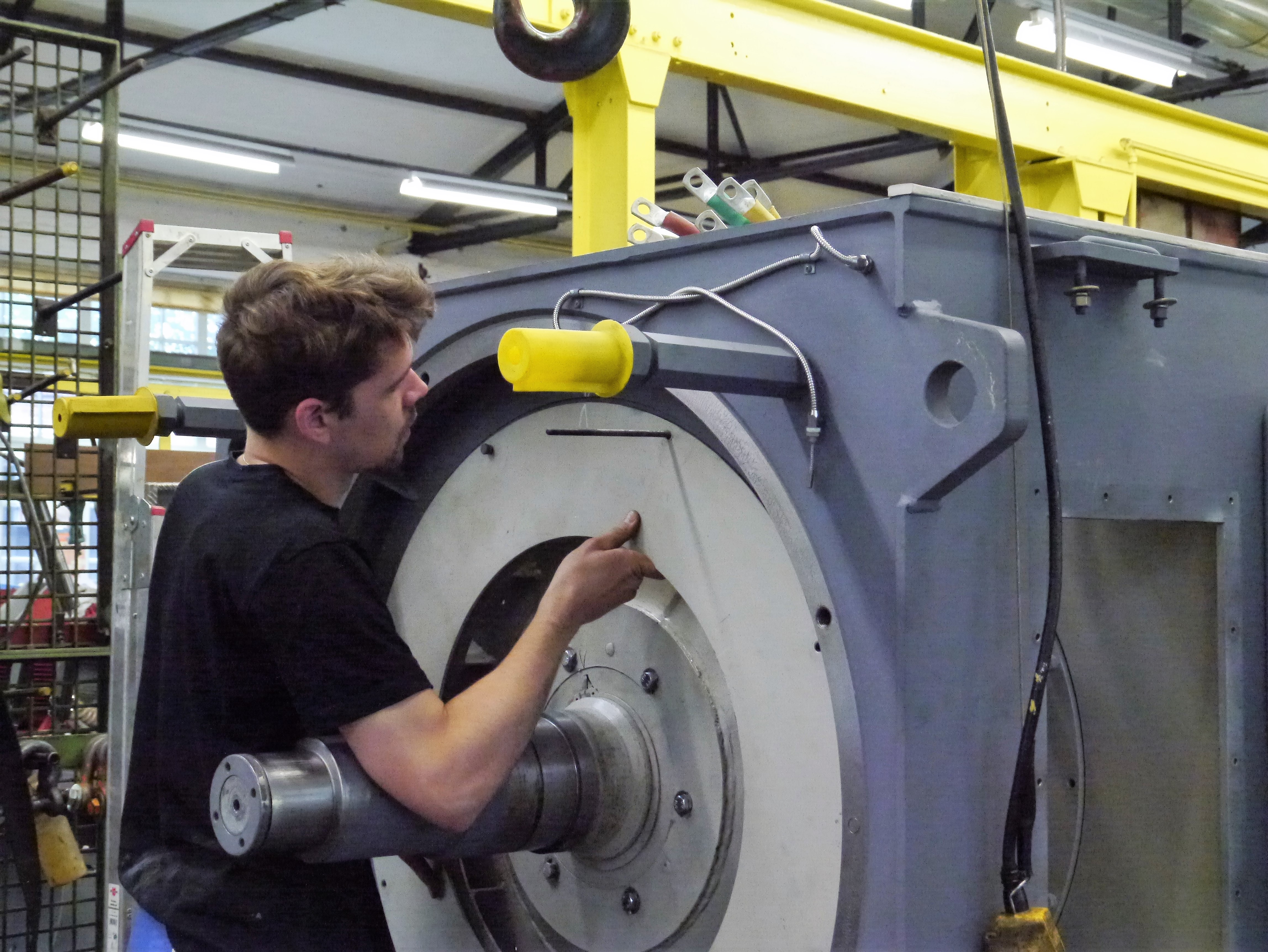 High voltage motors up to 13.8 kV and 25 MW