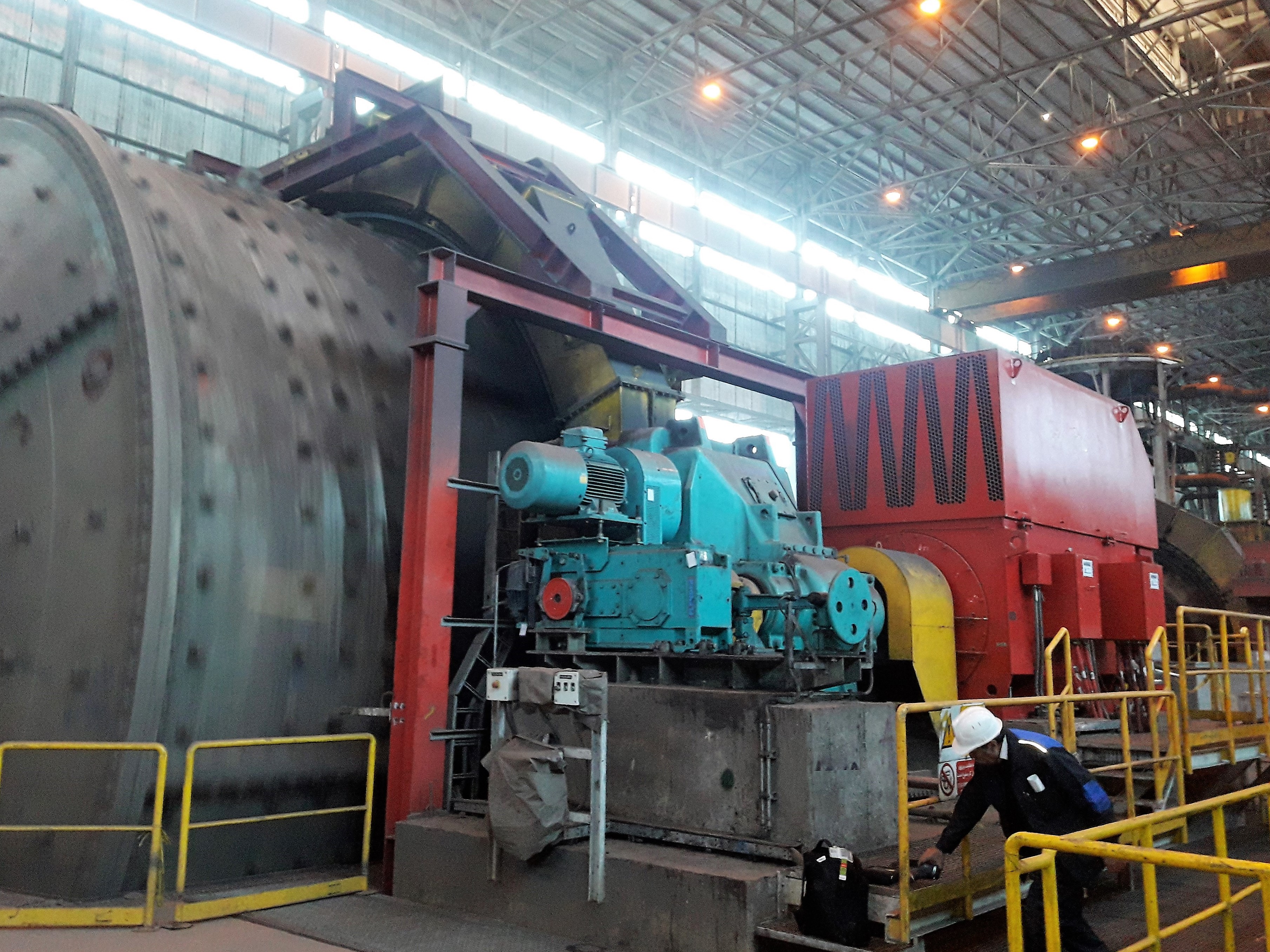 High voltage motors up to 13.8 kV and 25 MW