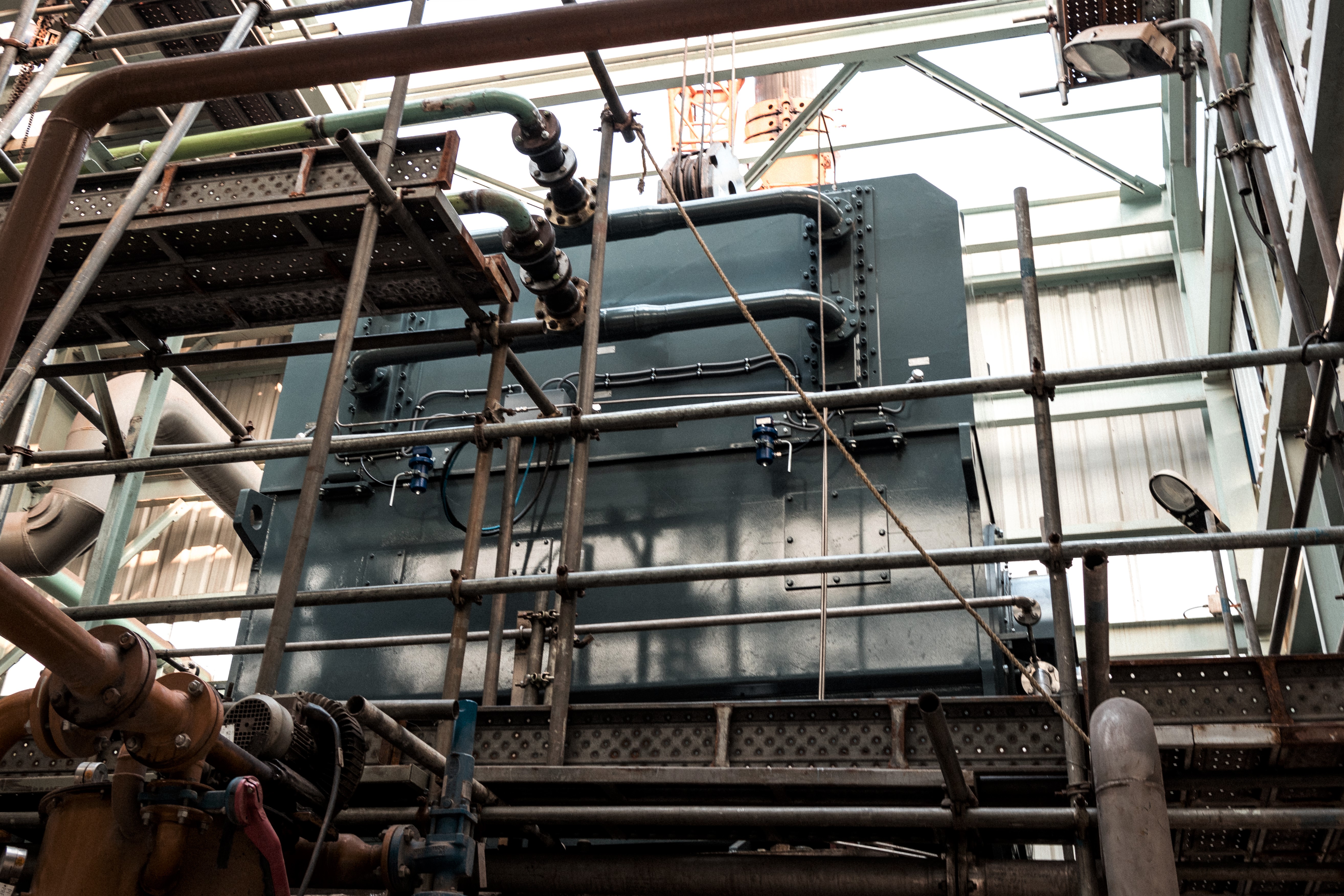 Wassergekühlter Hochspannungsmotor als Kompressorantrieb in Stahlwerk