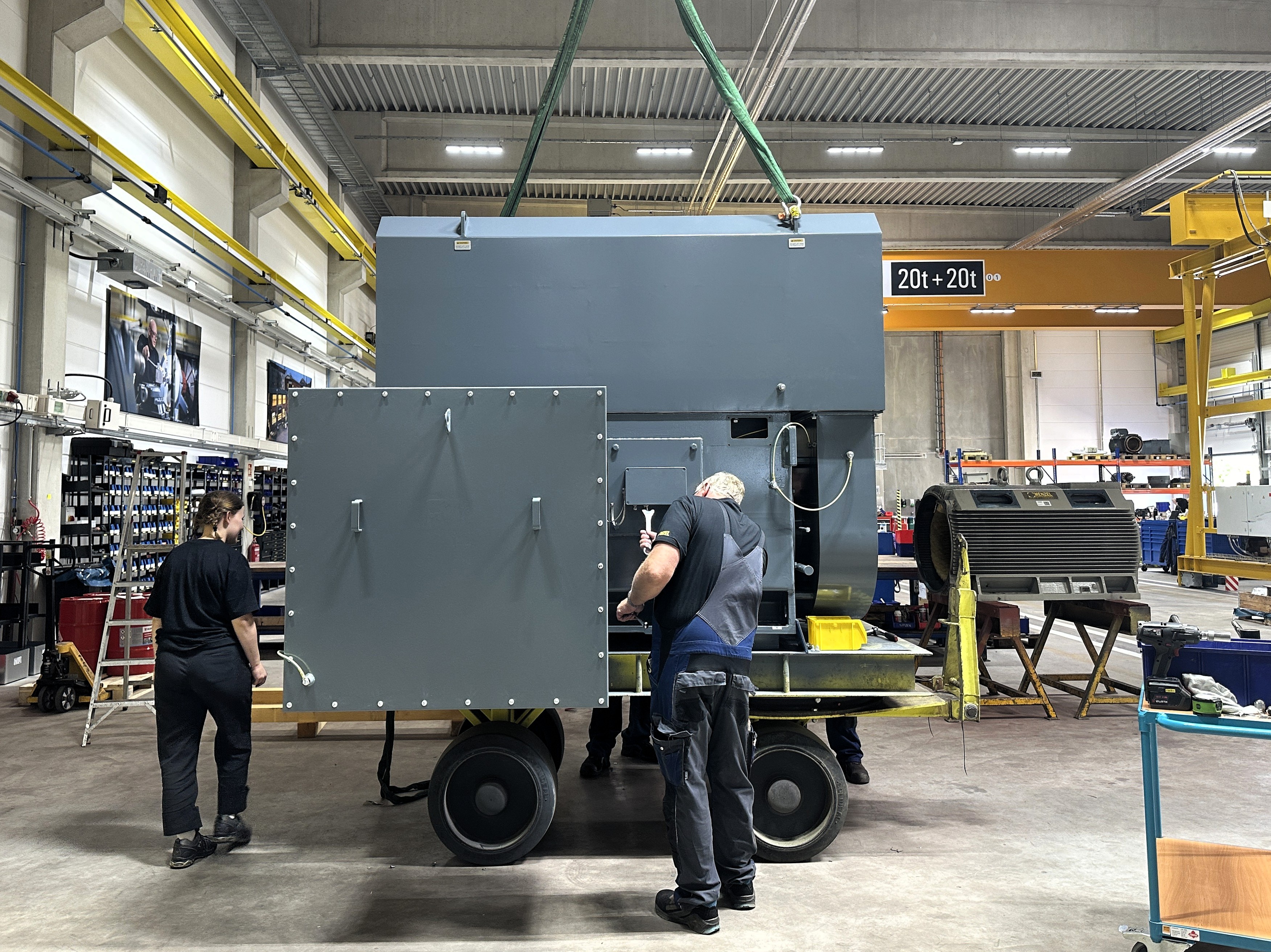 690V atex motor with oversized terminal box 