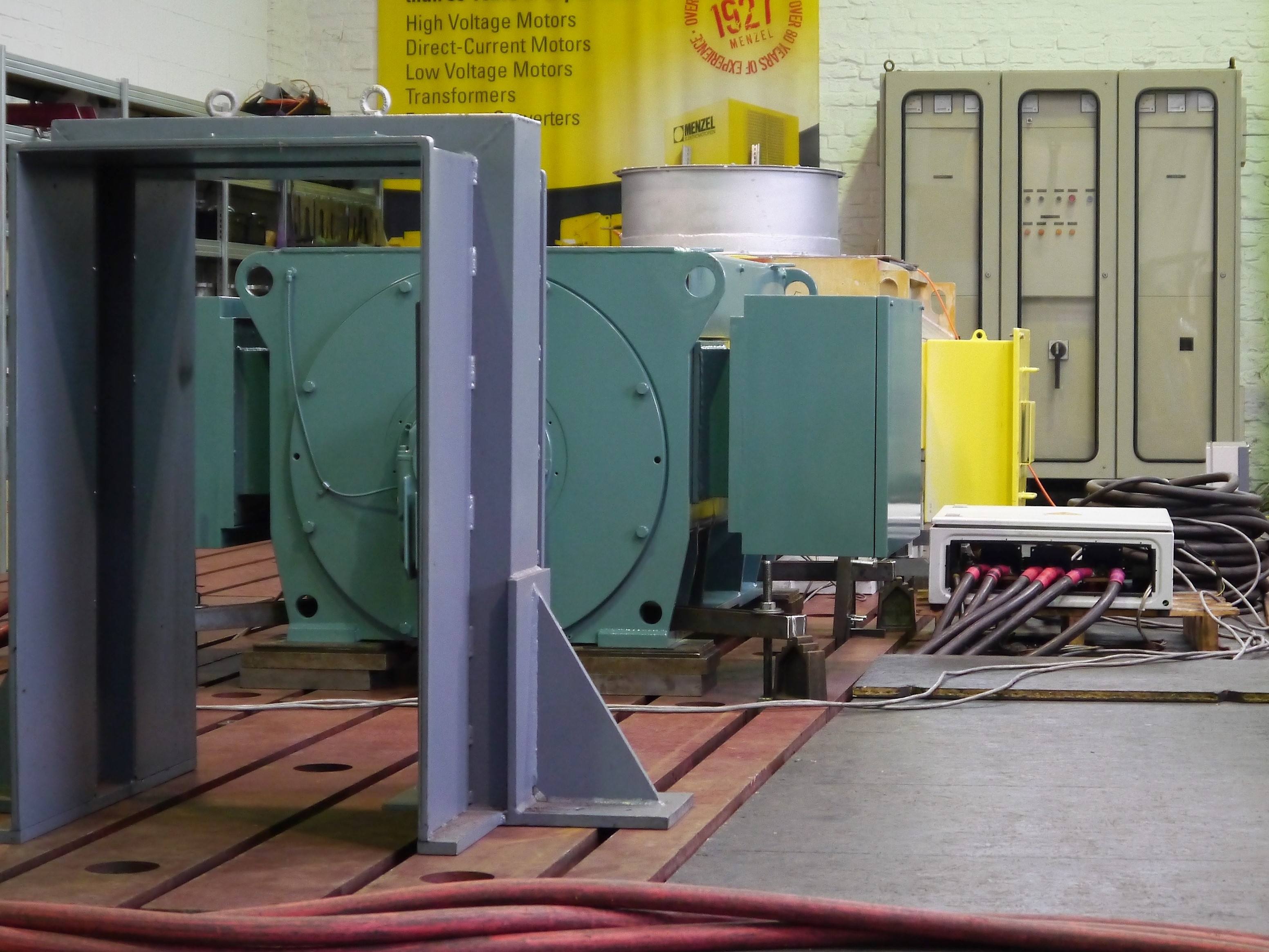 High voltage test of 6kV compressor motor