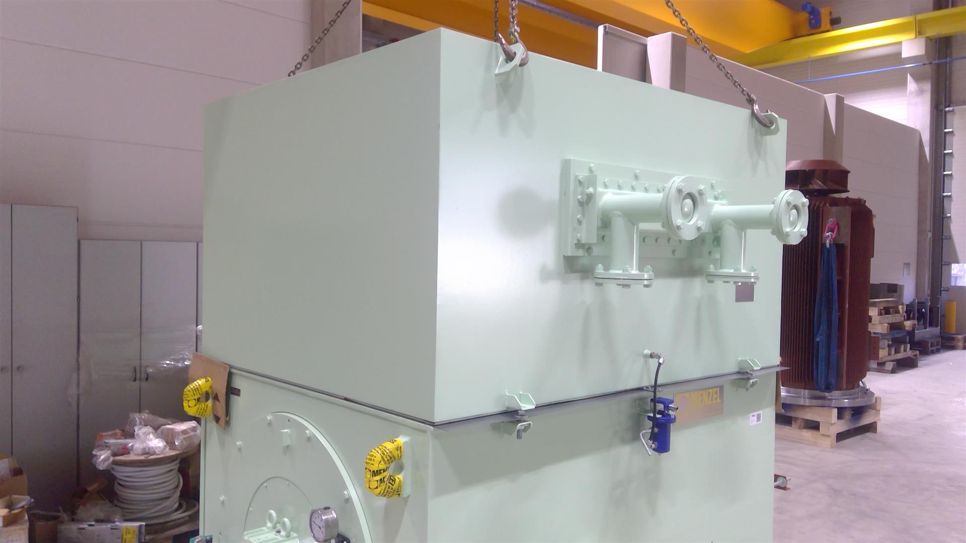 Custumized 10000V electric motor with air-water cooler