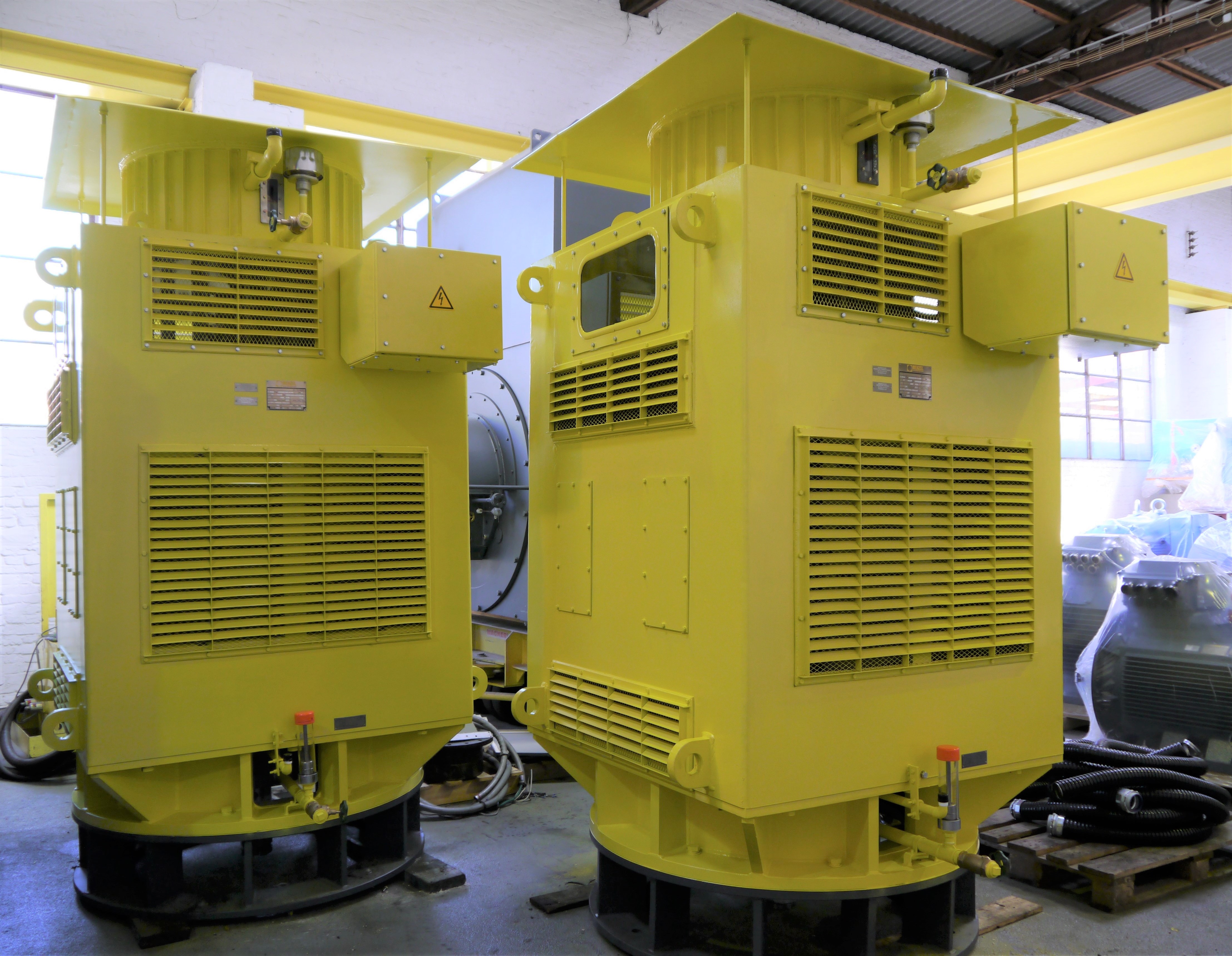 Two Menzel MV electric motors for US market