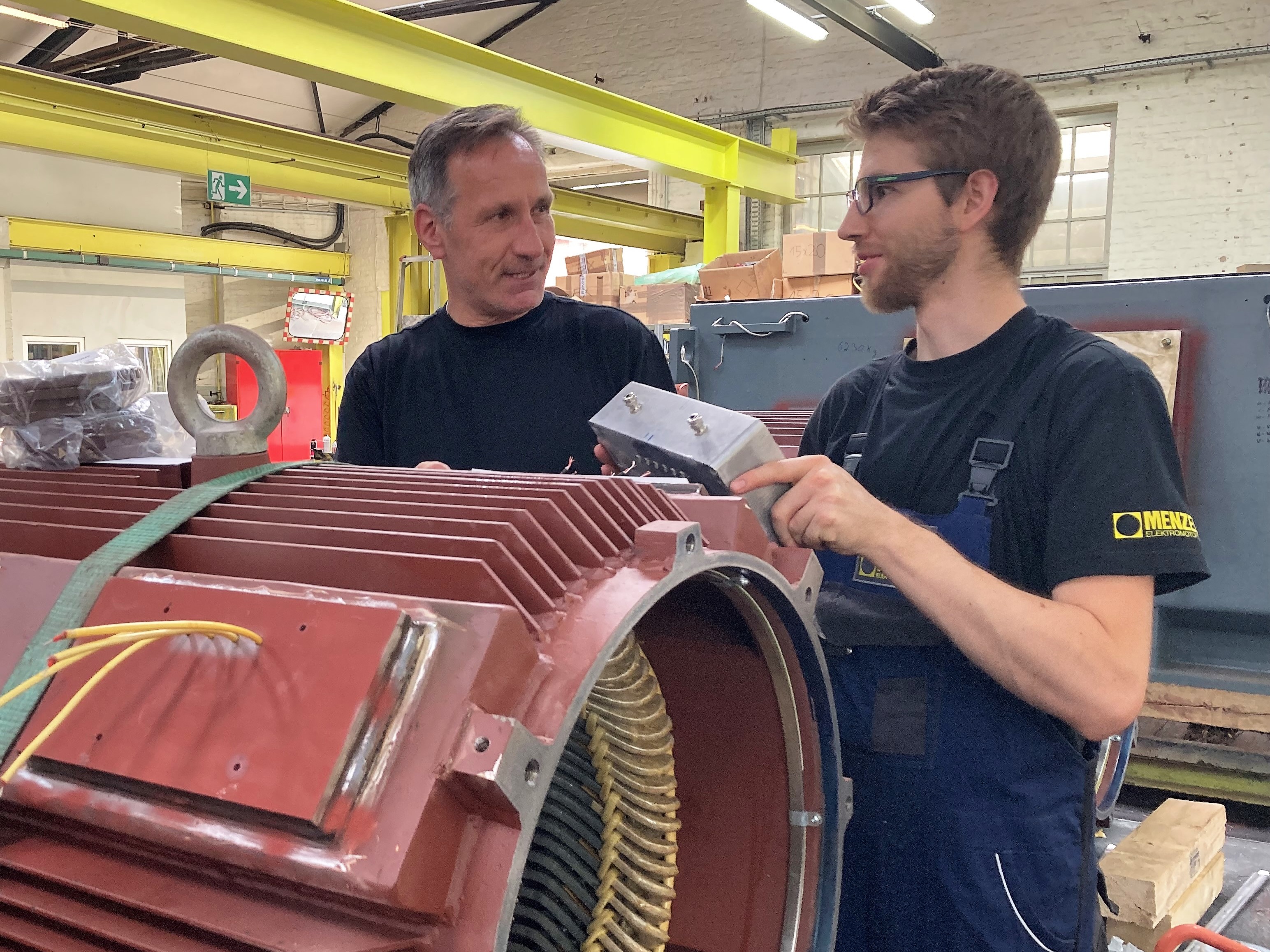 Head of Production Thomas Dobratz with our apprentice electronics technician