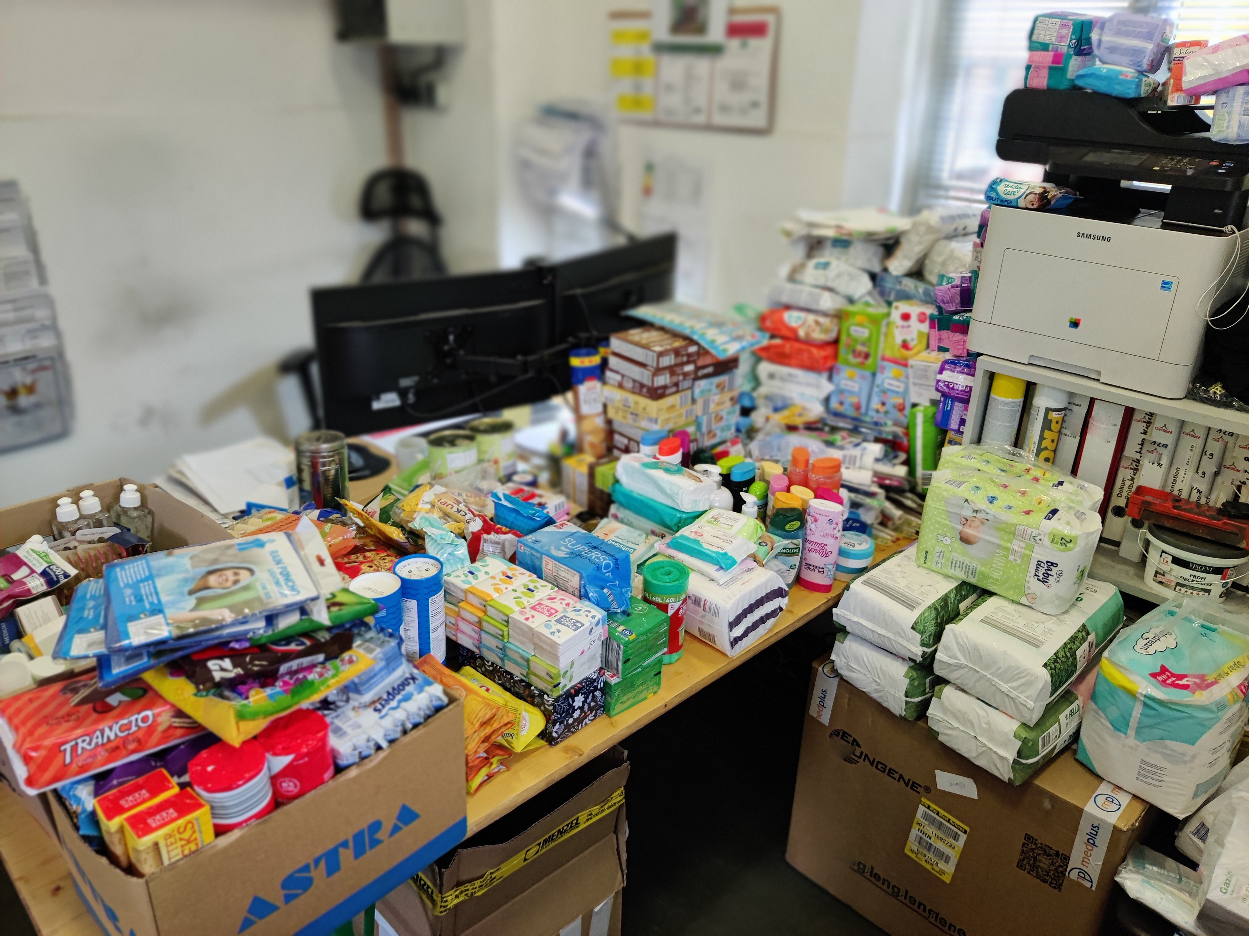 Aid supplies for Ukrainian war refugees