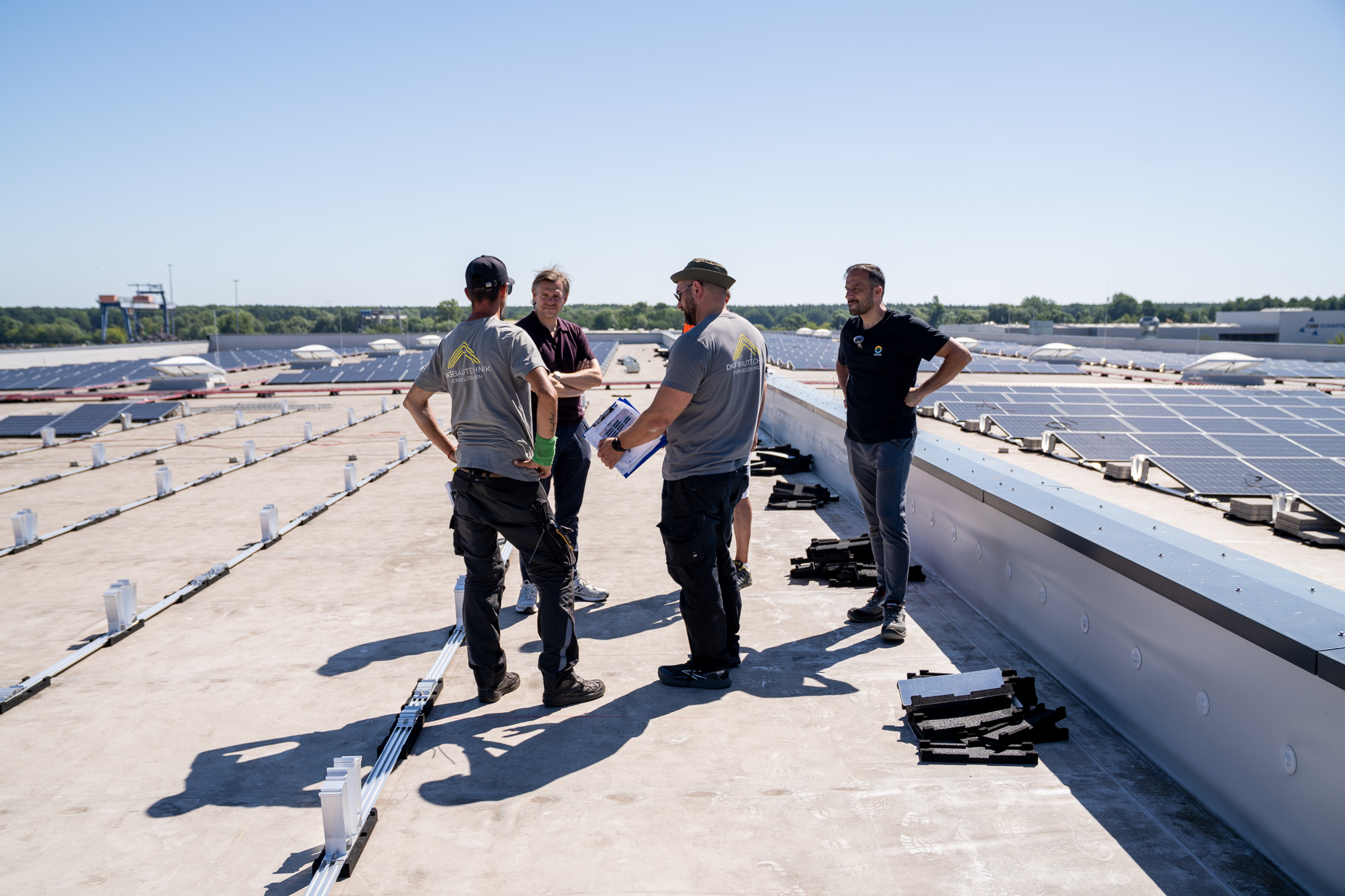new solar and storage system at the production site: efficient energy supply, peak load management, 65 % energy autonomy