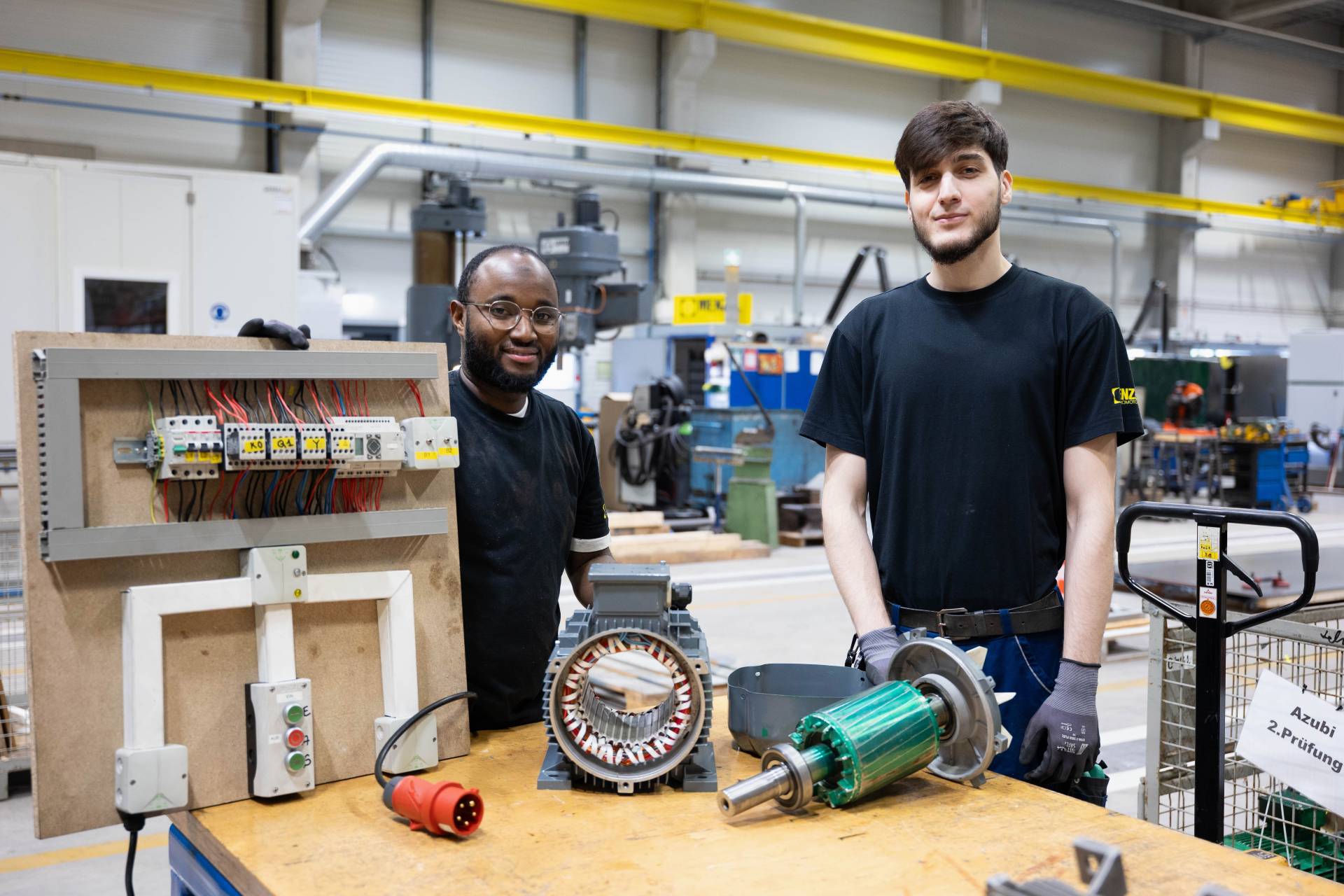 Menzel graduates 2025